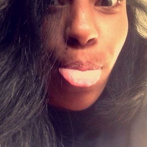 Meet your Posher, Sianna